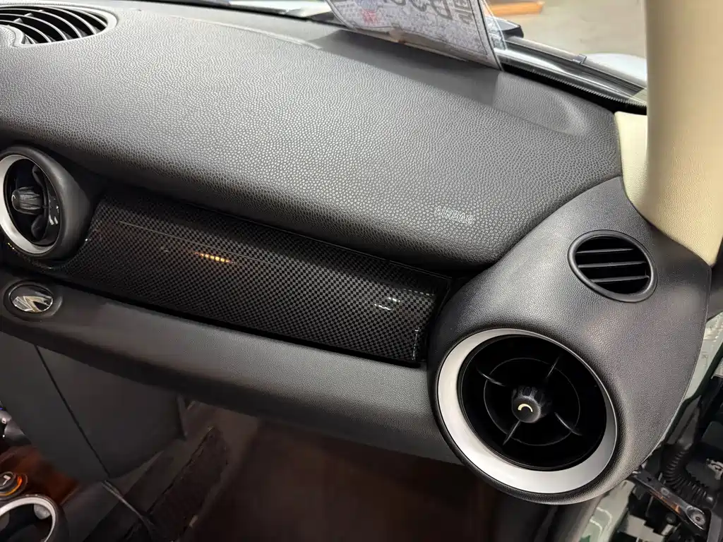 MINI Clubman 2014 — фото 11