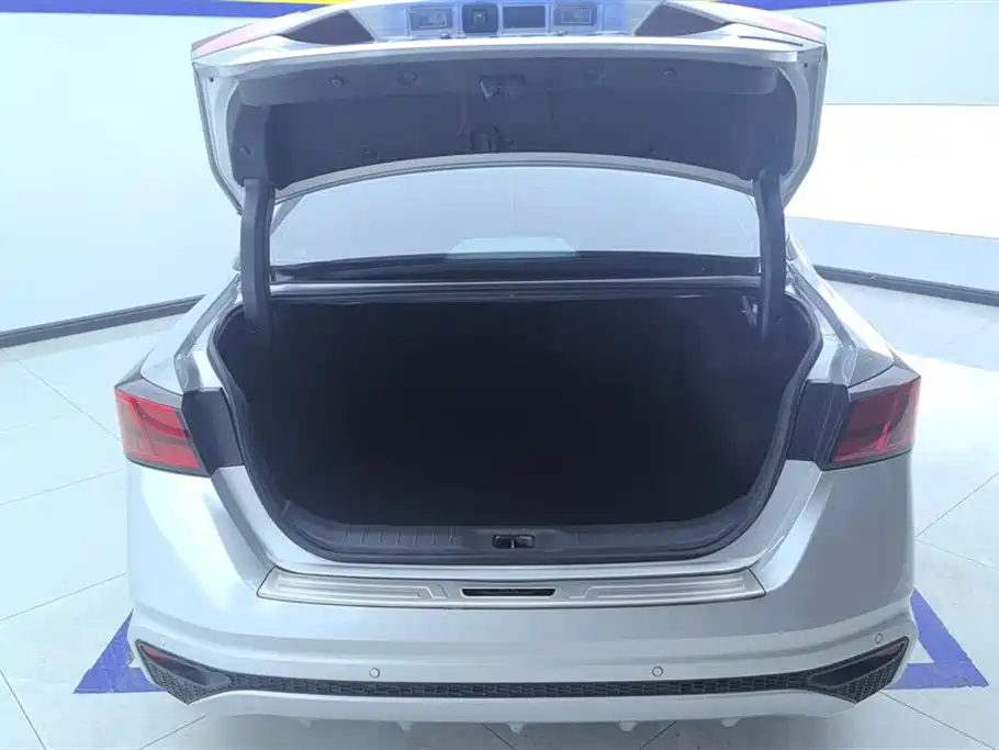 Nissan Teana 2023 — фото 4