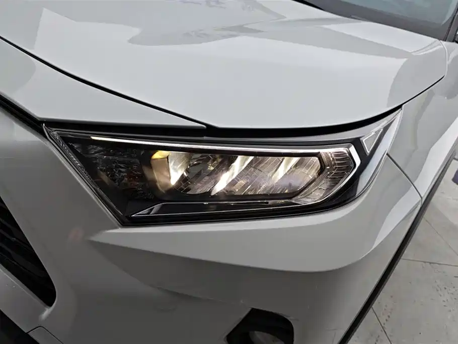 Toyota RAV4 2022