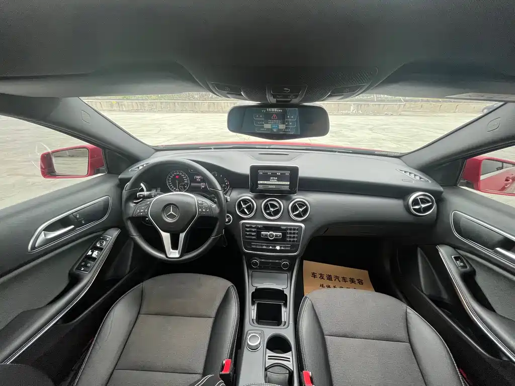 Mercedes-Benz A-Class 2015 — фото 15