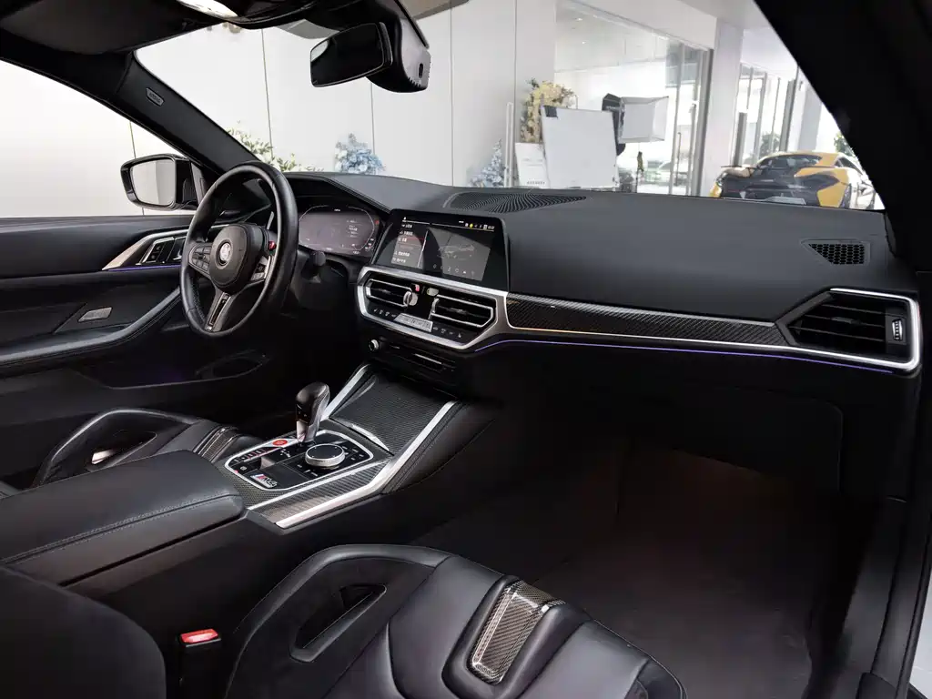 BMW M4 2021 — фото 15