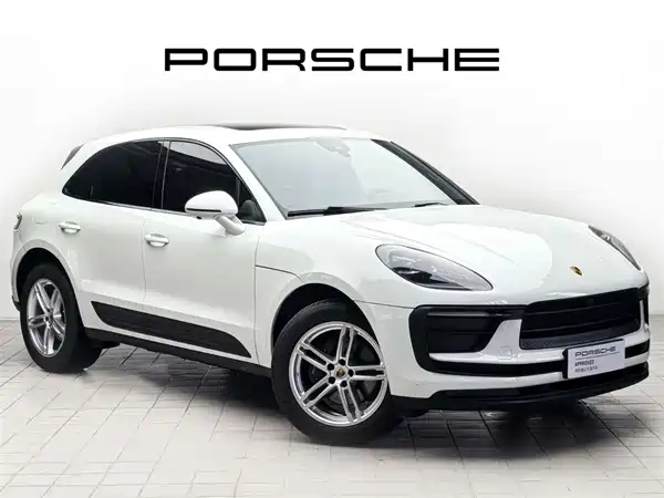 Porsche Macan 2024