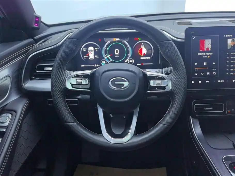 GAC Motor Trumpchi GS8 2021 — фото 15