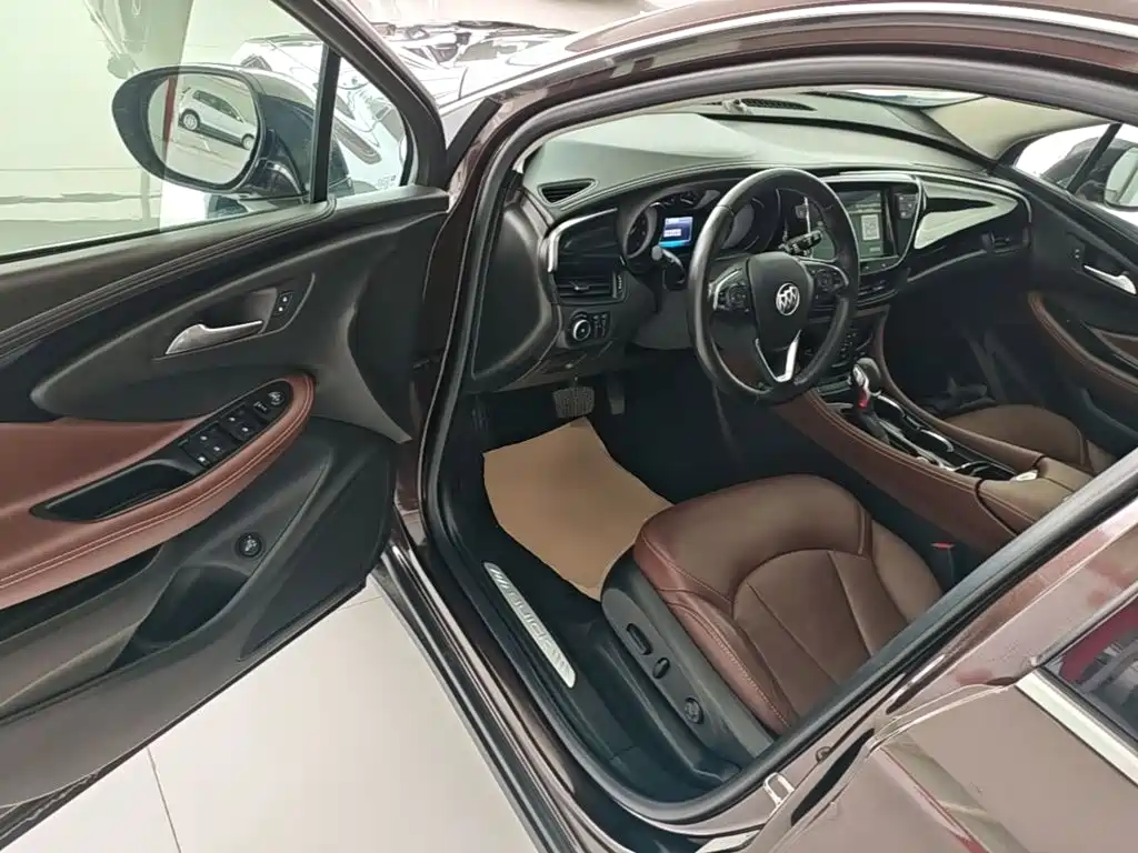Buick Envision Plus 2021 — фото 16