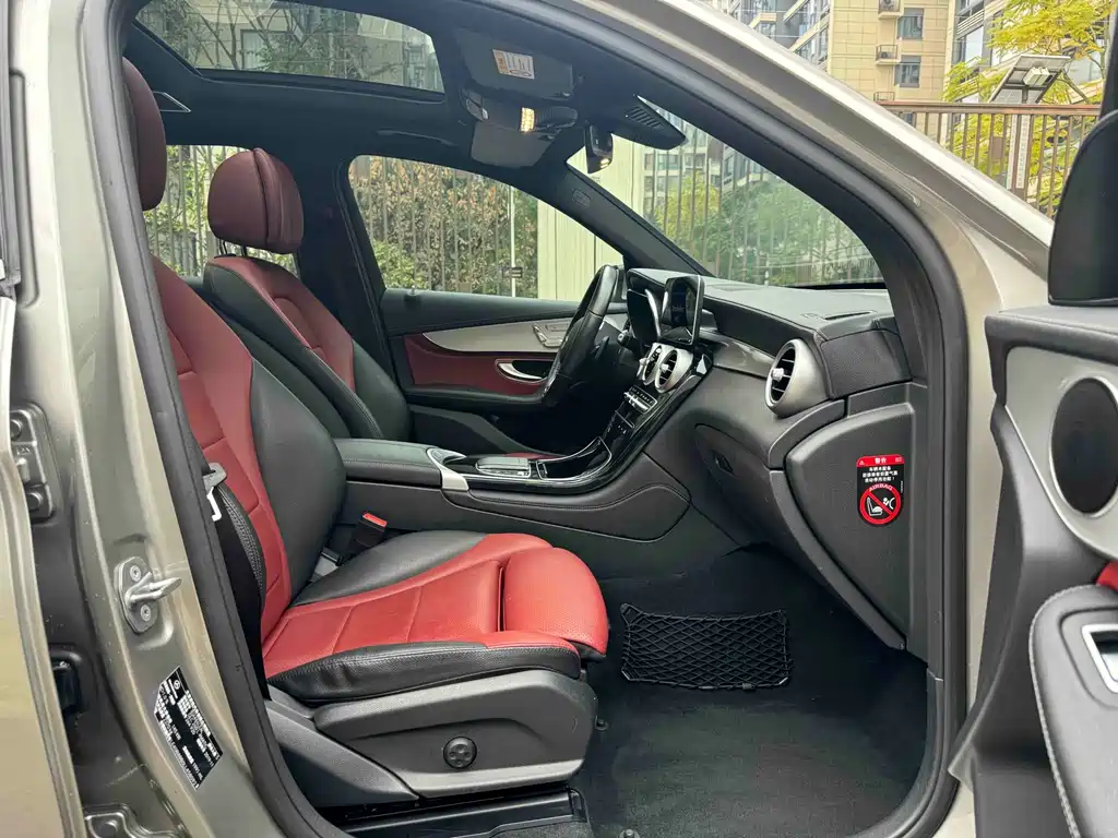 Mercedes-Benz GLC 2020 — фото 17