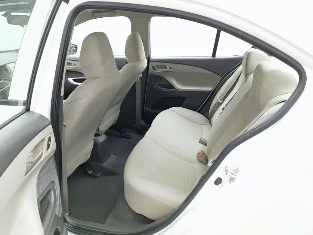 Chevrolet Sail 2017 — фото 15