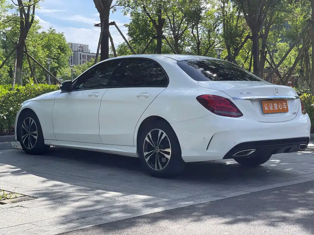 Mercedes-Benz C-Class 2018 — фото 7
