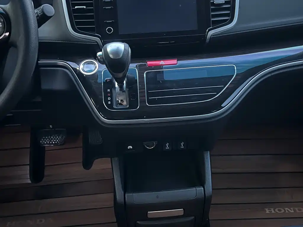 Honda Odyssey 2020 — фото 11