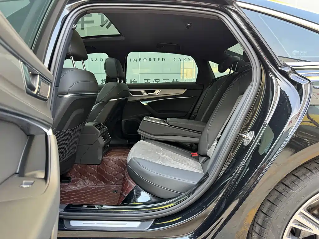 Audi A6L 2024