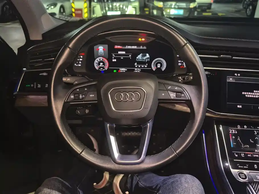Audi Q7 2022 — фото 15