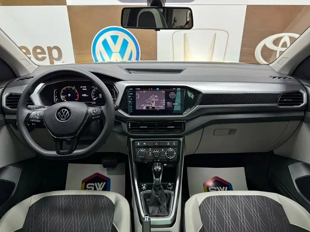 Volkswagen T-Cross 2023 — фото 9