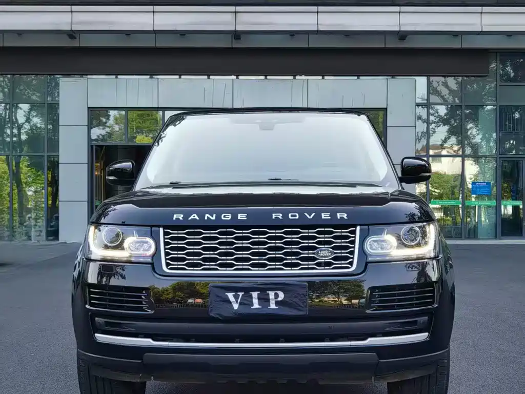 Land Rover Range Rover 2018 — фото 2