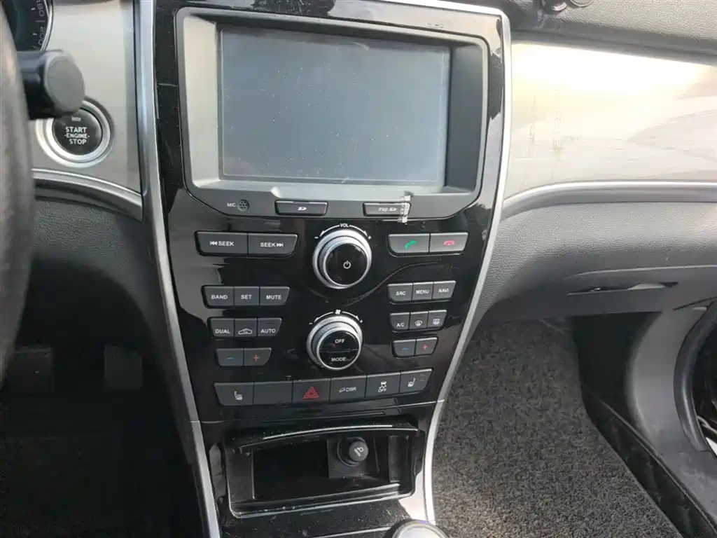 Haval H2 2016 — фото 13