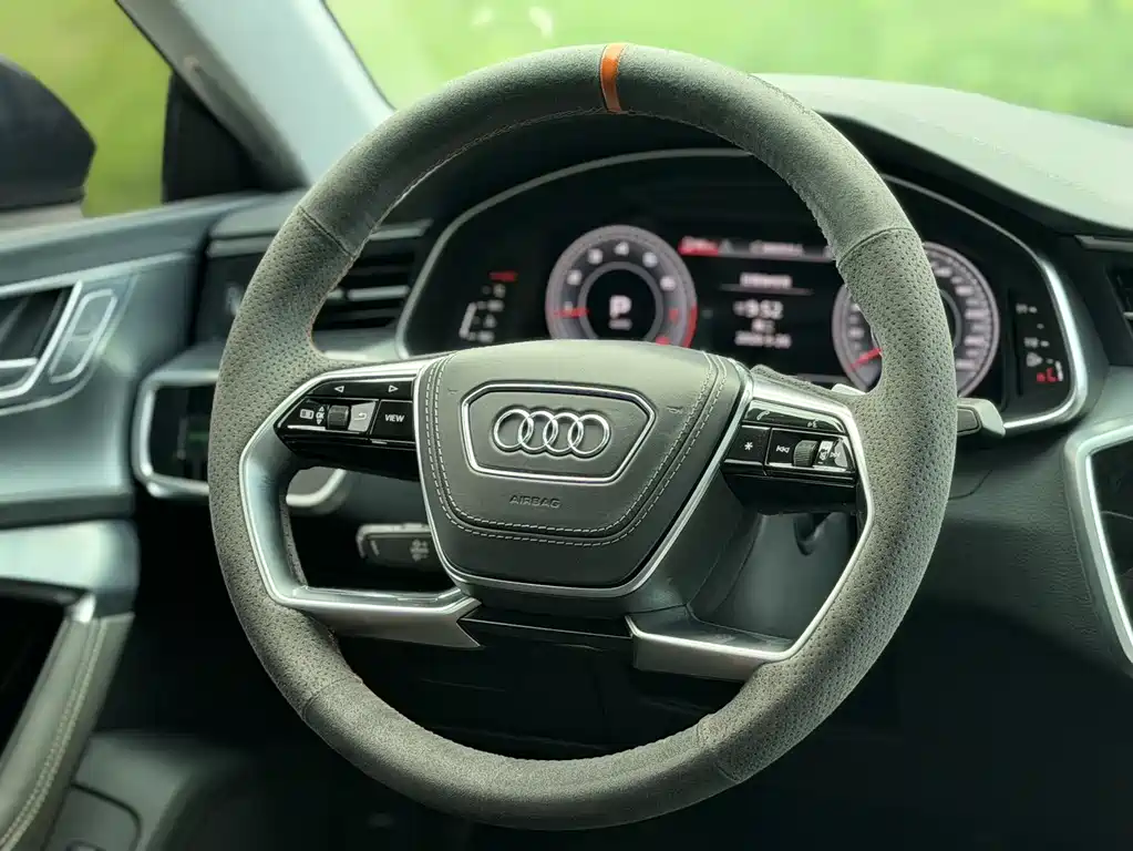 Audi A7L 2024 — фото 7