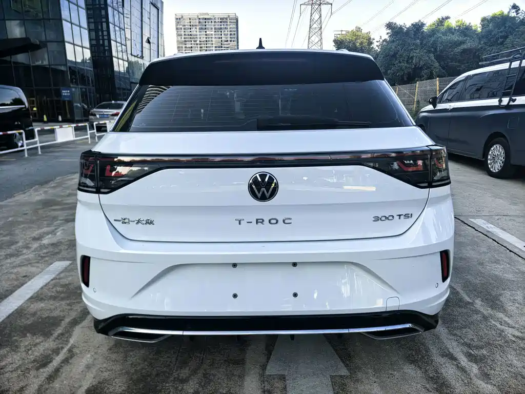 Volkswagen T-Roc 2023