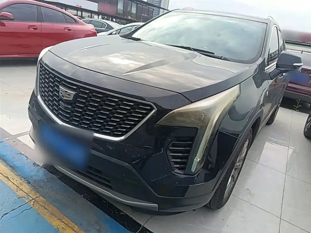 Cadillac XT4 2020 — фото 2