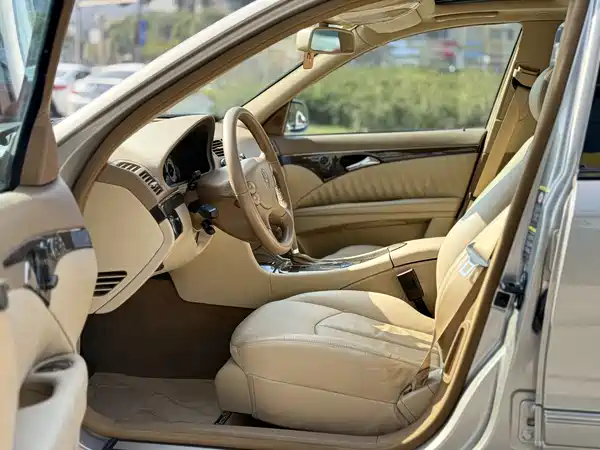 Mercedes-Benz E-Class 2007