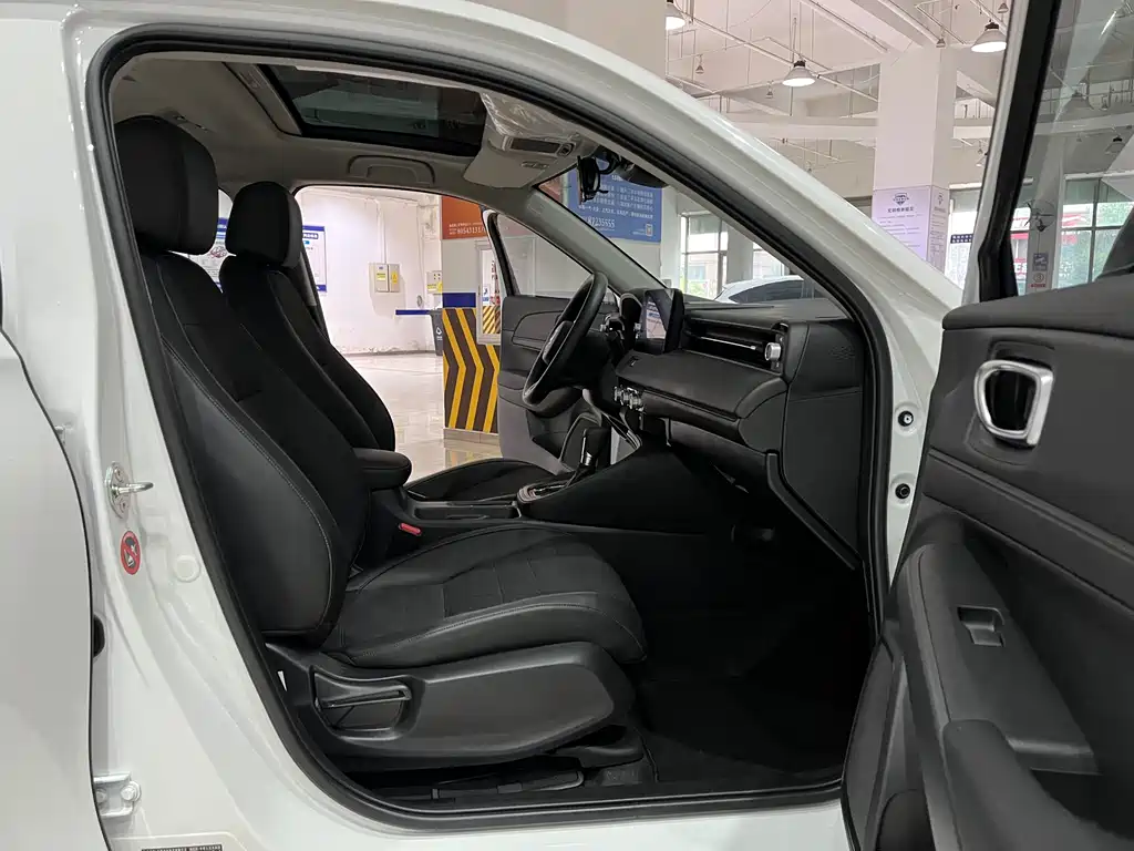 Honda Vezel 2023 — фото 10