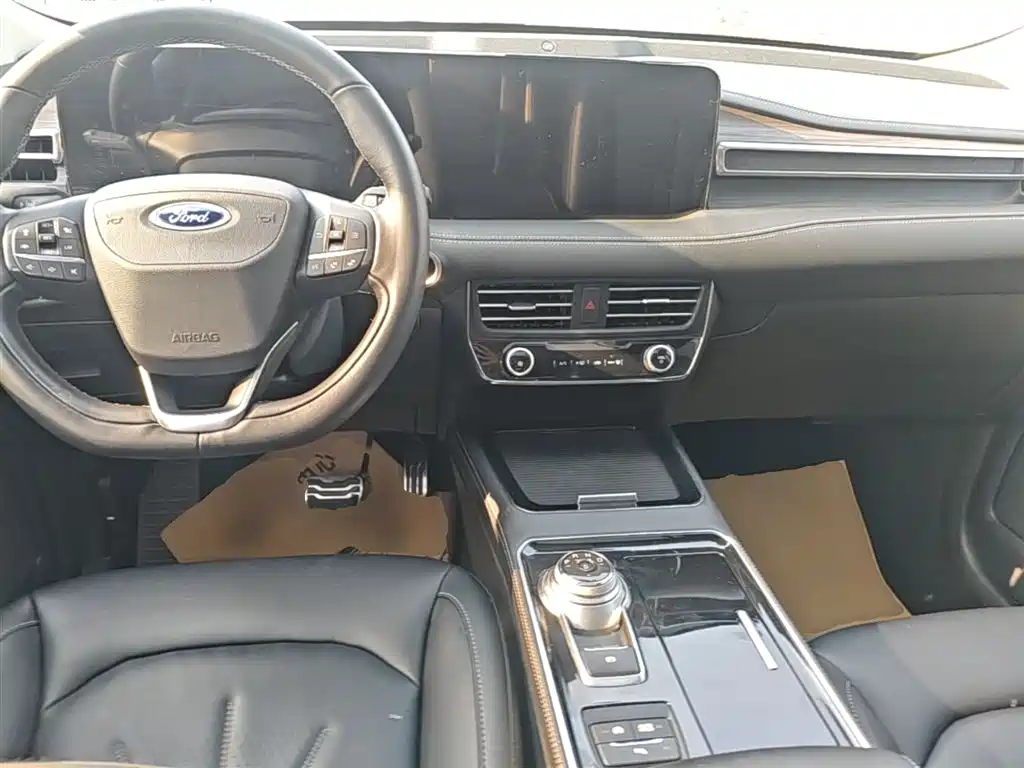 Ford Edge 2021 — фото 10