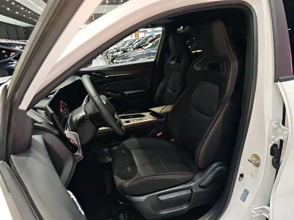 Changan X5 PLUS 2025 — фото 11