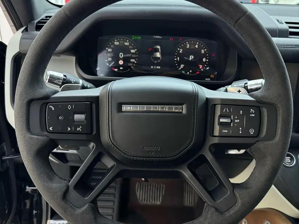 Land Rover Defender 2022 — фото 10