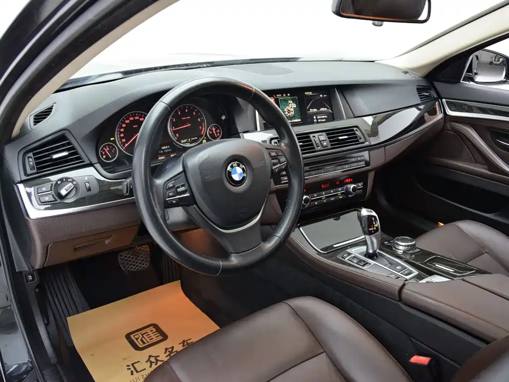 BMW 5 Series 2016