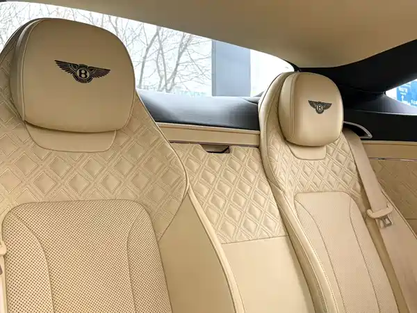 Bentley Continental 2020