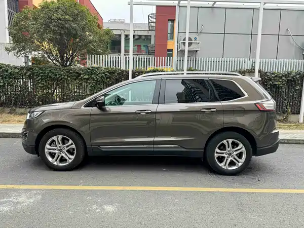 Ford Edge 2016