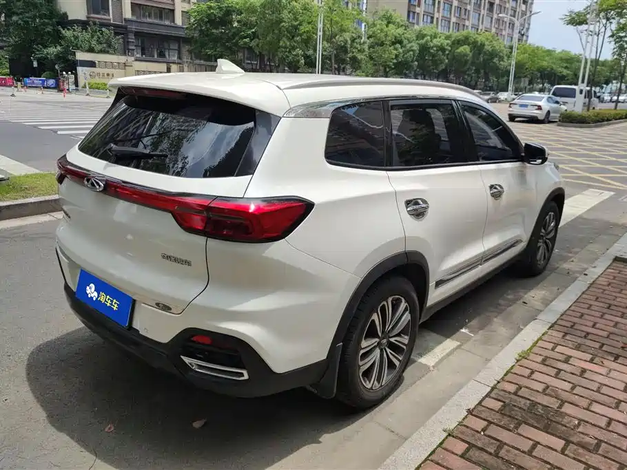 Chery Tiggo 8 2019 — фото 3