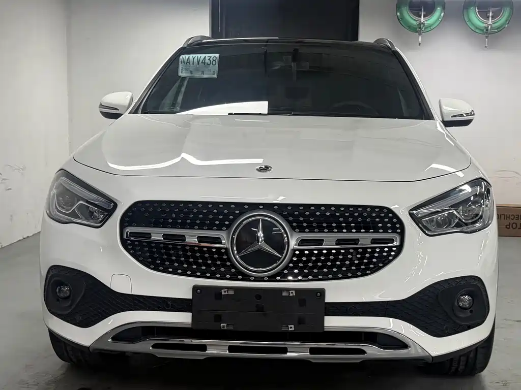 Mercedes-Benz GLA 2021