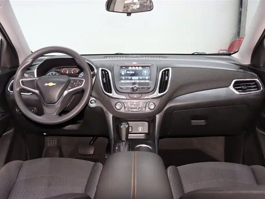 Chevrolet Equinox 2019 — фото 11