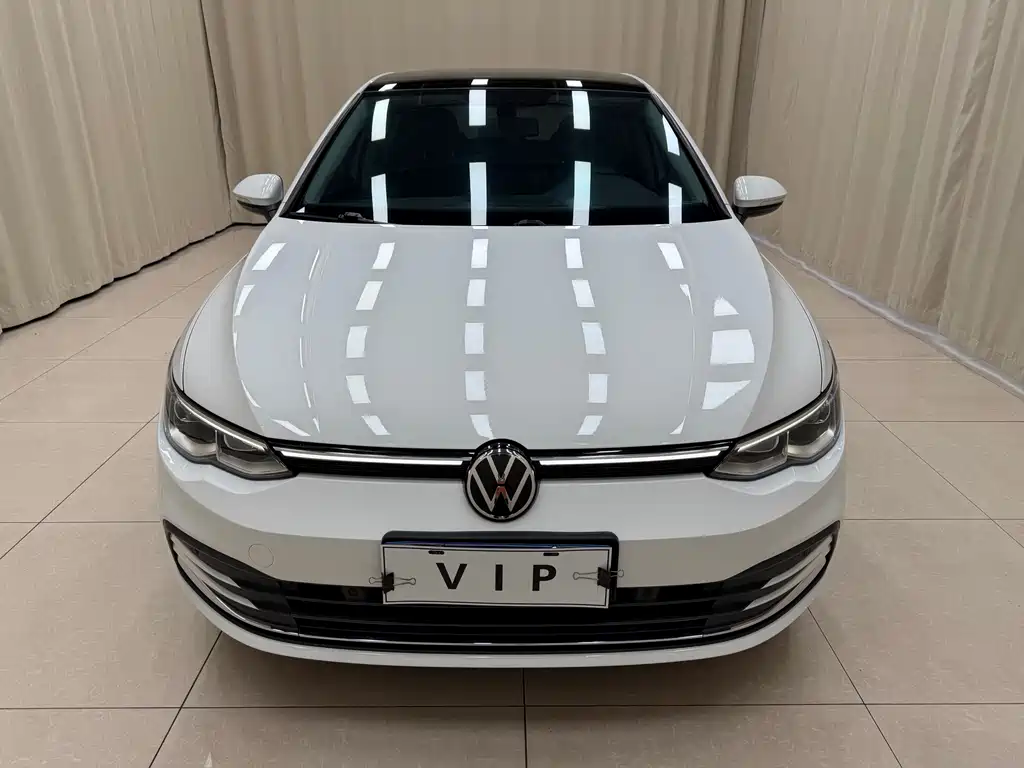Volkswagen Golf 2022