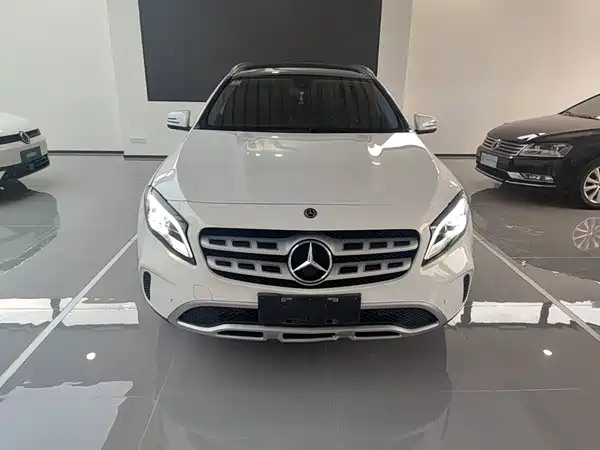 Mercedes-Benz GLA 2018