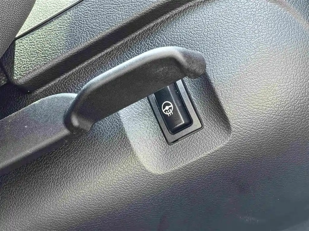 MINI JCW 2022 — фото 10