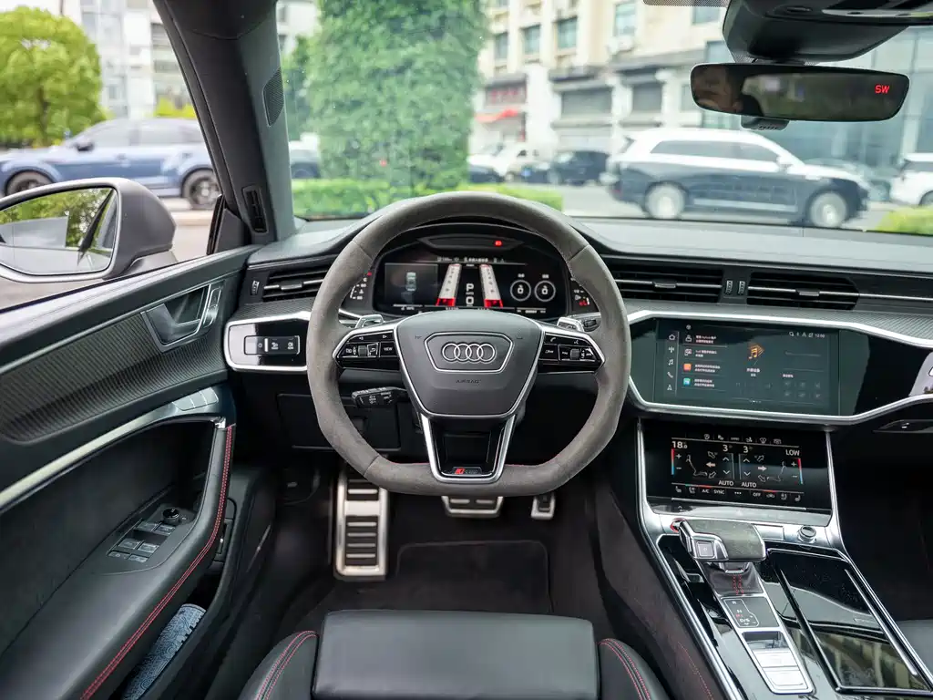 Audi RS 7 2024 — фото 18