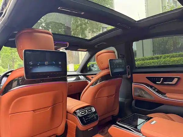 Mercedes-Benz S-Class 2023