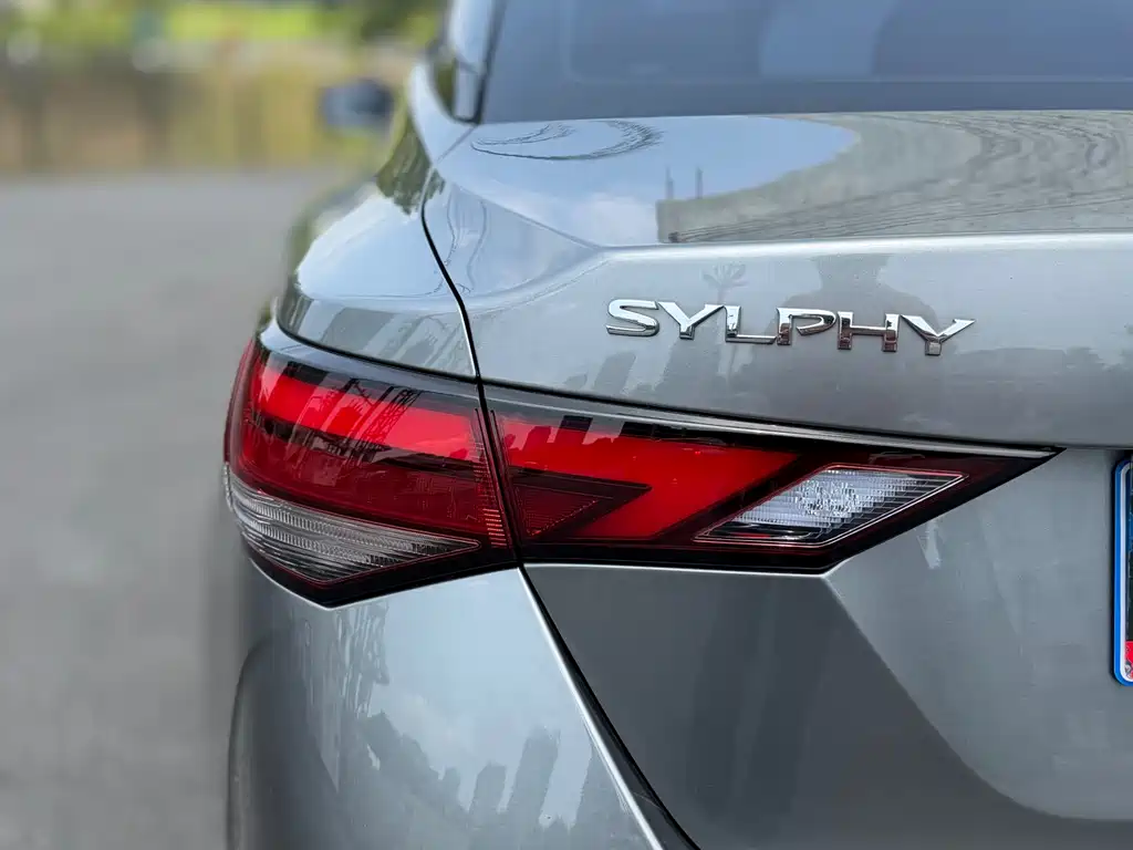 Nissan Sylphy 2021 — фото 13