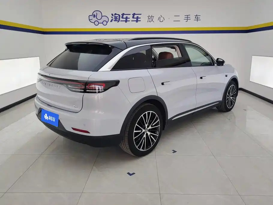 Leapmotor C11 2026 — фото 3