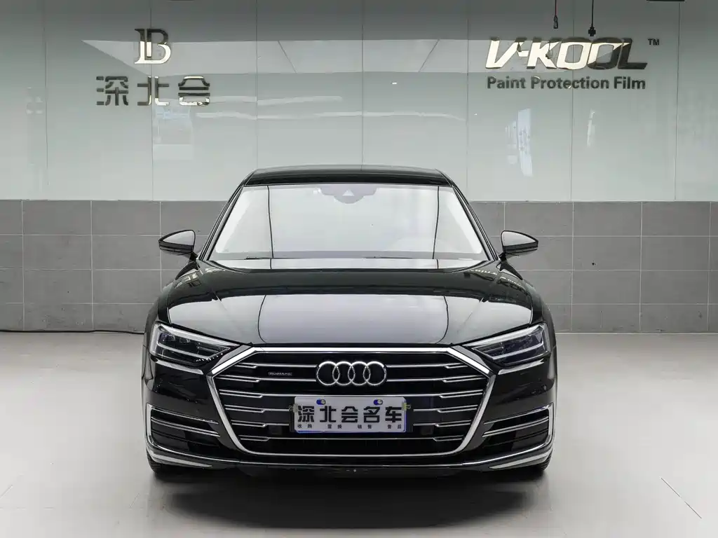 Audi A8 2019 — фото 2