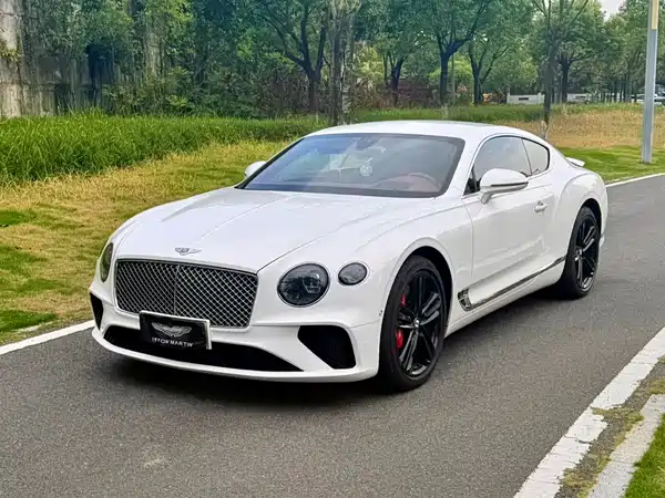 Bentley Continental 2020