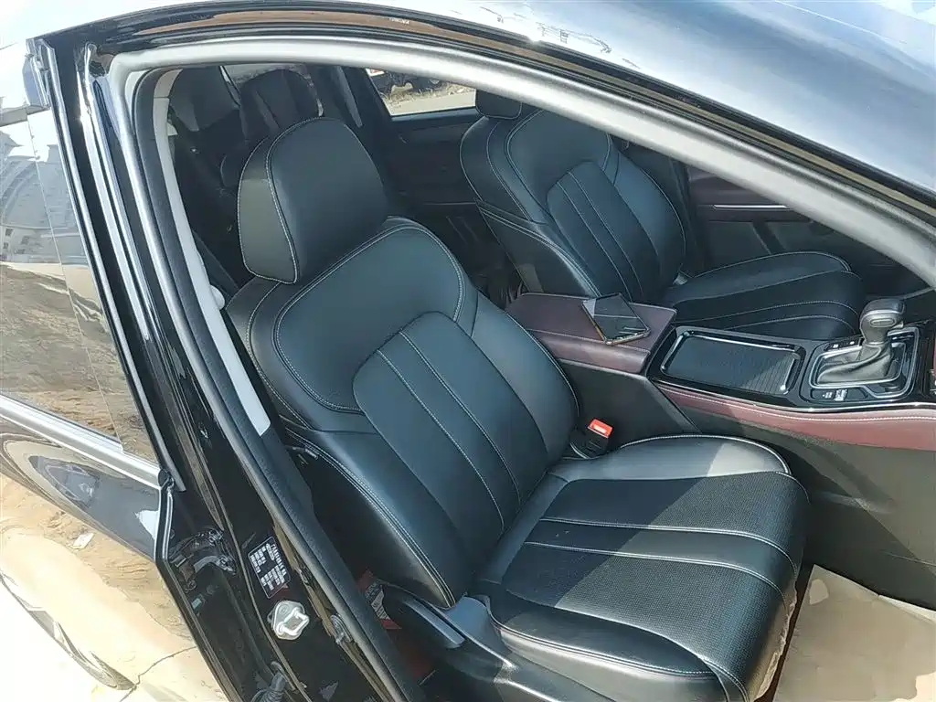 GAC Motor Trumpchi M6 2024 — фото 25