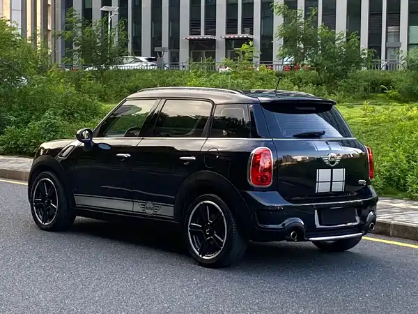 MINI Countryman 2012