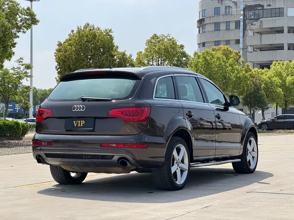 Audi Q7 2014 — фото 8