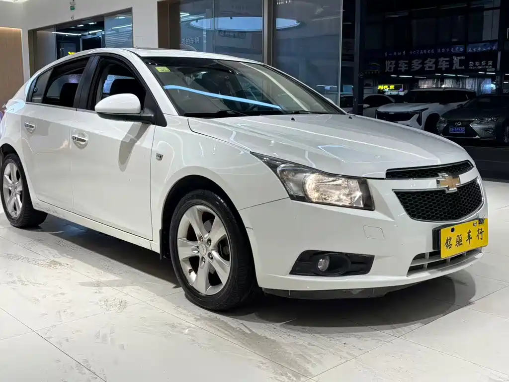 Chevrolet Cruze 2014 — фото 6