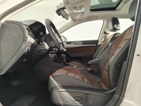 Volkswagen Lavida 2022
