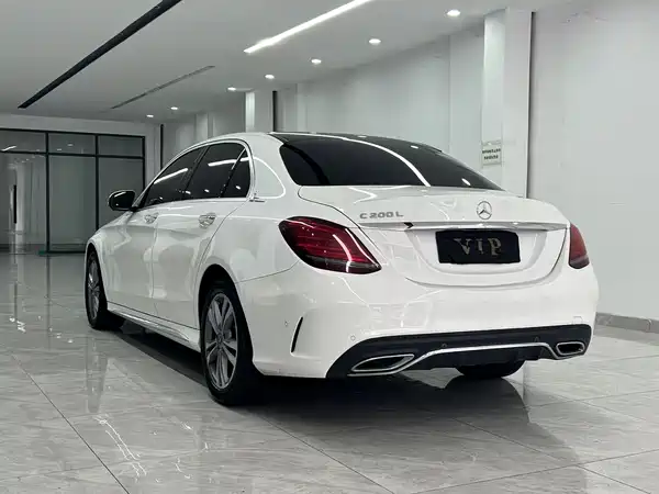Mercedes-Benz C-Class 2021