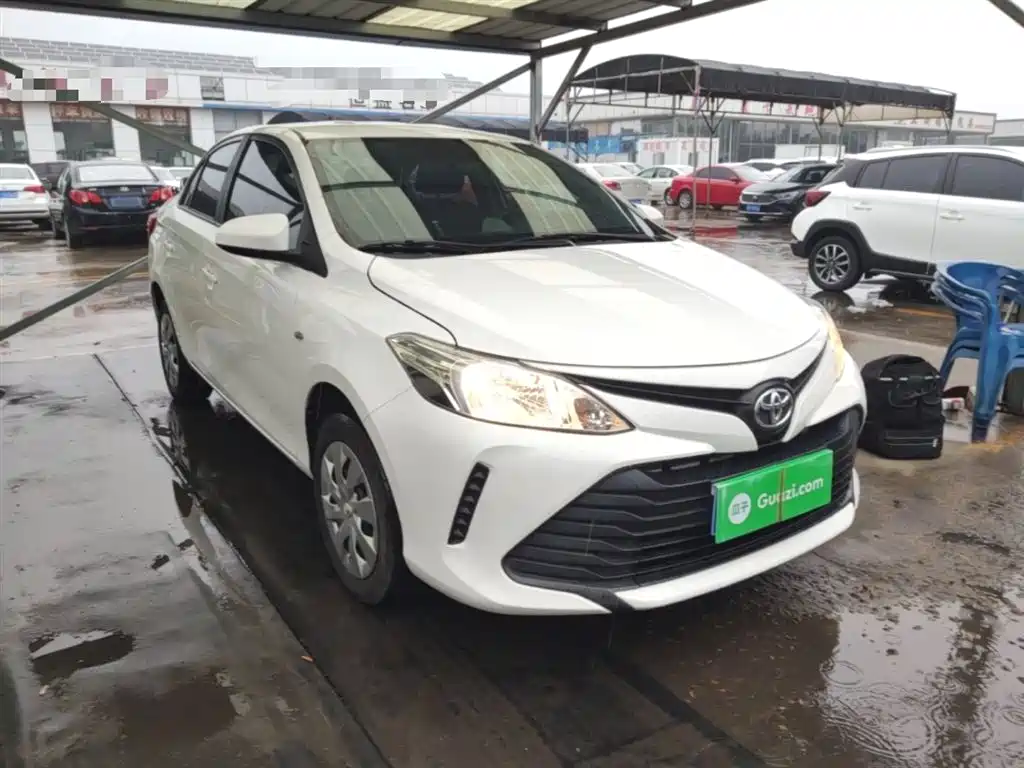 Toyota Vios 2018 — фото 22