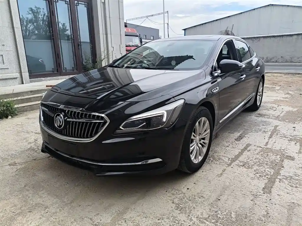 Buick LaCrosse 2019 — фото 2