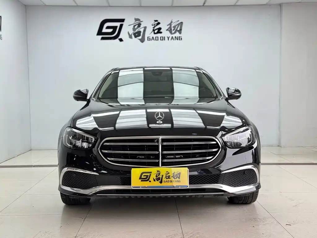 Mercedes-Benz E-Class 2022