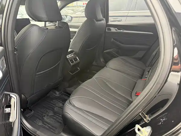 Geely Xingrui 2025